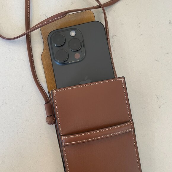 Celine Tan Leather Crossbody Bag - Picture 4 of 8